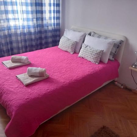 Stan U Centru Appartement Podgorica Buitenkant foto
