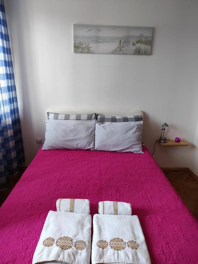 Stan U Centru Appartement Podgorica Buitenkant foto